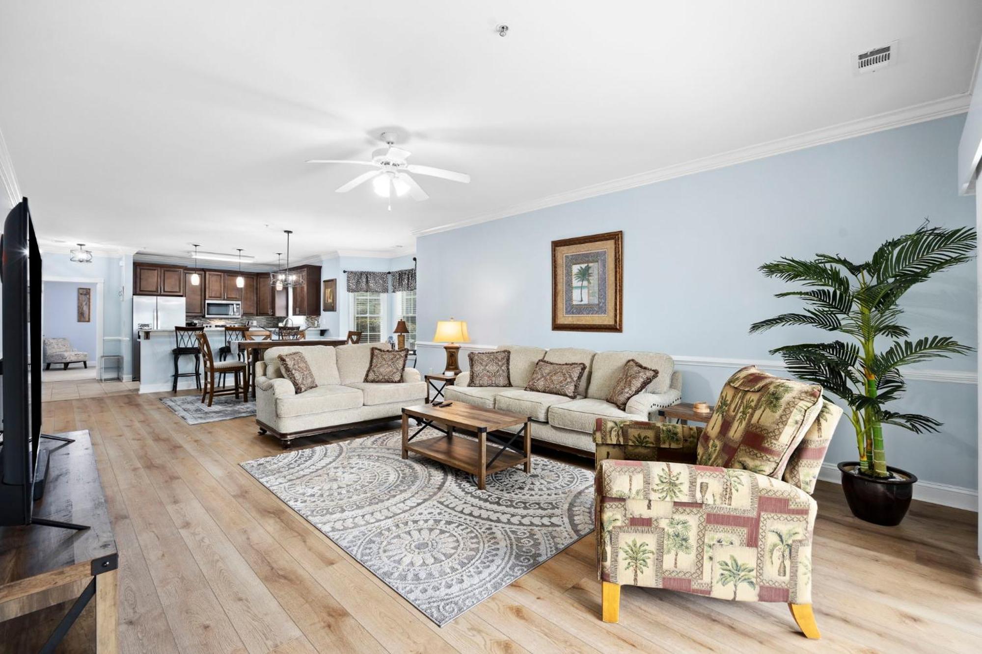 Beautifully Decorated 3 Bedroom 2 Bath Condo, First Floor Wth Walk In Shower! Located In Golf Community 미를 비치 외부 사진