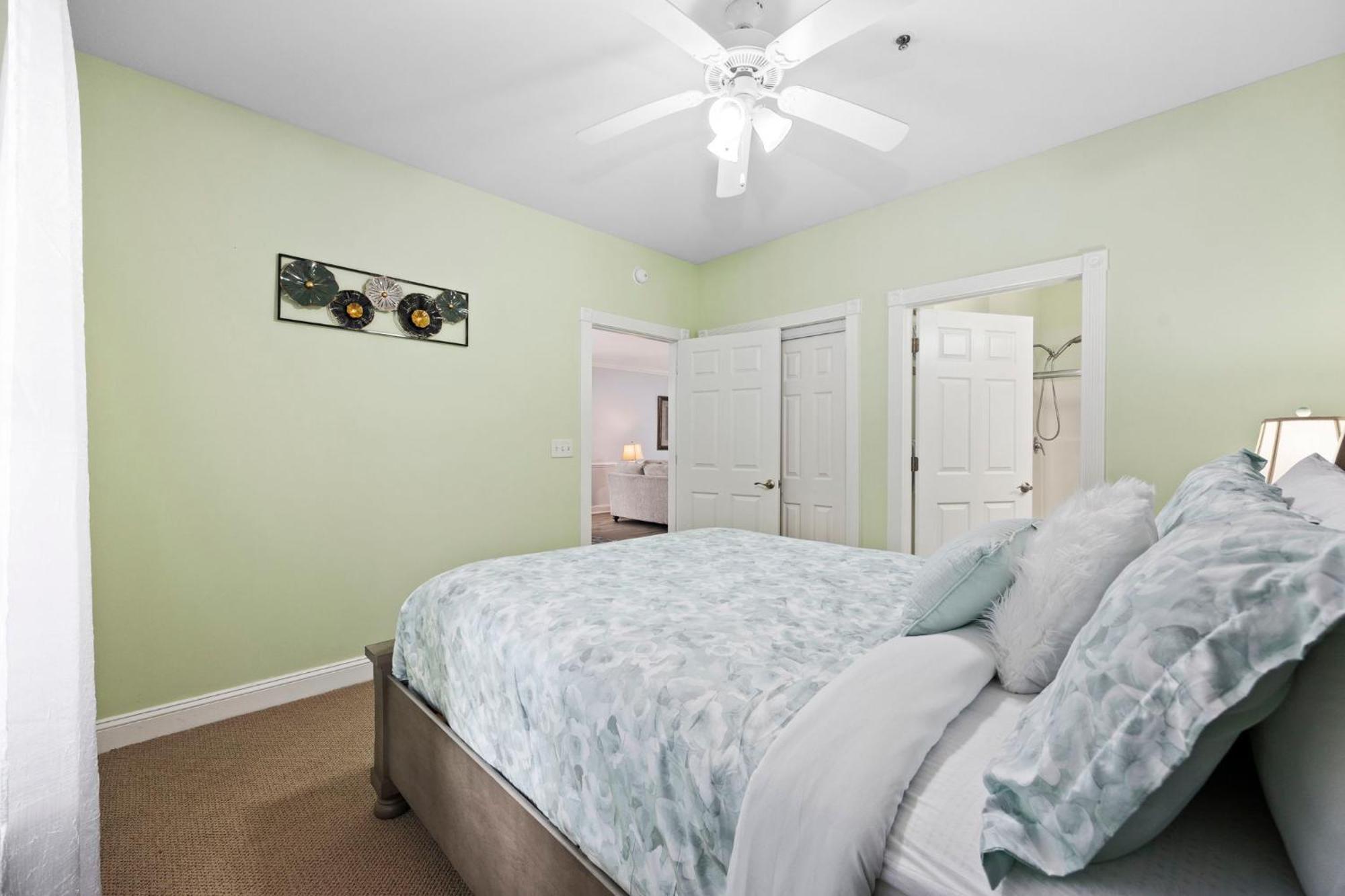 Beautifully Decorated 3 Bedroom 2 Bath Condo, First Floor Wth Walk In Shower! Located In Golf Community 미를 비치 외부 사진