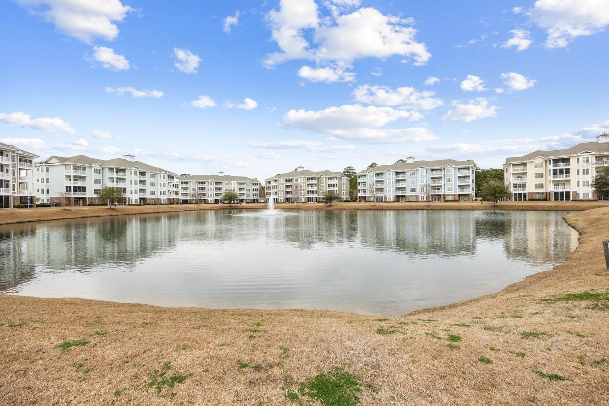 Beautifully Decorated 3 Bedroom 2 Bath Condo, First Floor Wth Walk In Shower! Located In Golf Community 미를 비치 외부 사진